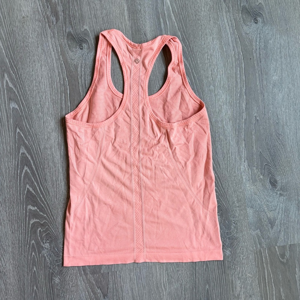 Lululemon Swiftly Tech Racerback - Picture 2 of 3